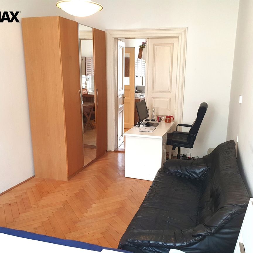Pronájem bytu 2+1 v osobním vlastnictví 70 m², Praha 2 - Vyšehrad - Photo 1