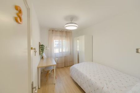 Calle de Pizarro, Getafe, Community of Madrid 28902 - Photo 4