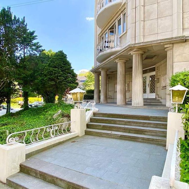 Appartement te huur in Elsene voor € 1.400 met 2 slaapkamers - Foto 1