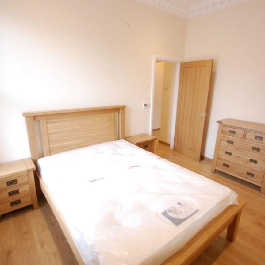 1 bedroom Flat To Let - Photo 1