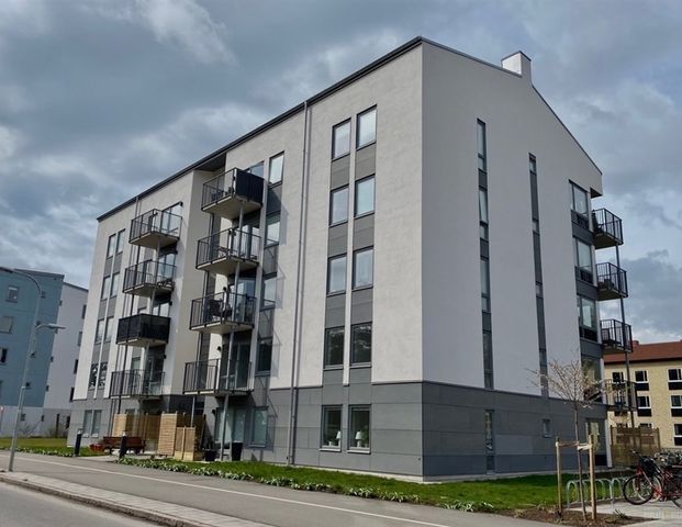 Skolgatan 8 - Photo 1