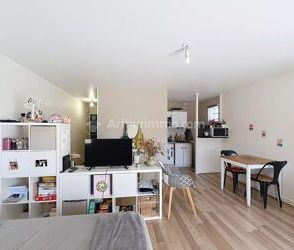 Location Appartement 1 pièces 22 m2 à Clermont-Ferrand - Photo 1
