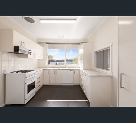 5/34 Austin Avenue, Elwood, Vic 3184 - Photo 2