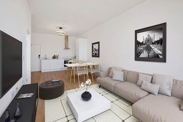 2 Bed Flat, Hawthorns Apartments, B66 - Photo 1