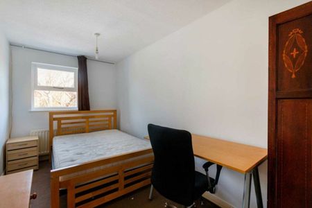 Crescent Way, Brockley, SE4 - Photo 2