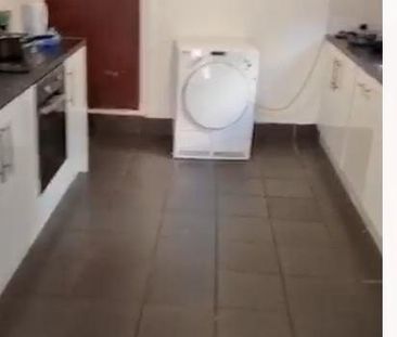 2 bedroom flat share to rent - Photo 5