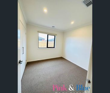26 Solitaire Way, Wallan, Vic 3756 - Photo 4