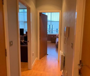 1 bedroom flat to rent - Photo 2