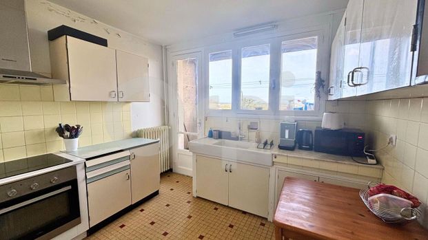 Location Appartement 5 pièces 87m² MONTPELLIER 34000 - Photo 1