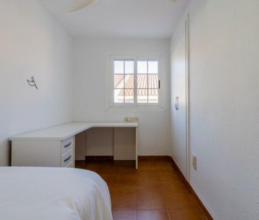 Casa o chalet de alquiler en El Perellonet - Photo 6