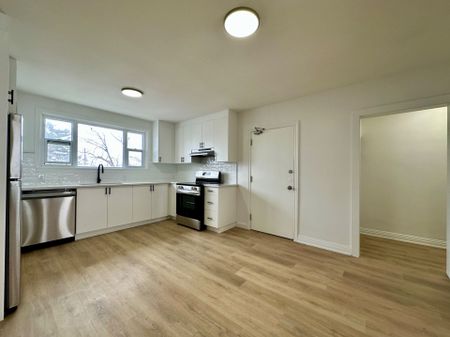For Lease - 839 KIRKWOOD Avenue Unit# 5, Carlington - Central Park, Ontario - Photo 5