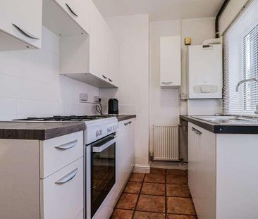 Dingle Lane, Winsford, CW7 - Photo 5