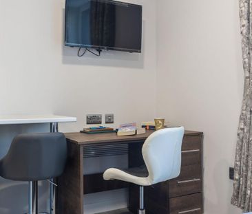 Studio to rent - Photo 4