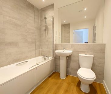 2 bedroom apartment to rent - Photo 5