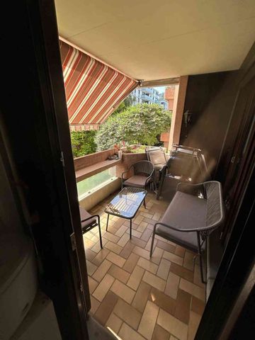2.5 Zimmer, 80 m², 2. Stock - Photo 3