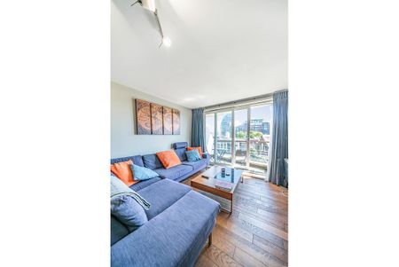 Smugglers Way, Wandsworth SW18 - Photo 3