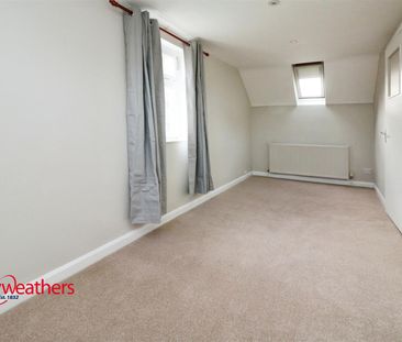 2 bed flat to rent in Stable Yard, Doncaster, DN10 - Photo 4