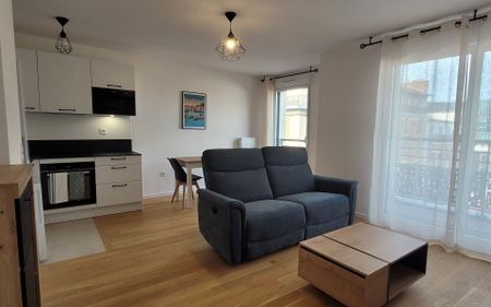 Appartement à louer 2 pièces • 46,64 m2 Issy-les-Moulineaux - Photo 2