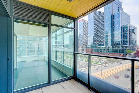 For Lease - 3 Concord Cityplace Way Unit# 929, Toronto, Ontario - Photo 4