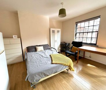Studio to rent - Photo 3