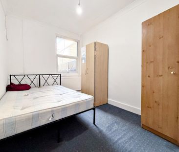 House share to rent - Photo 2