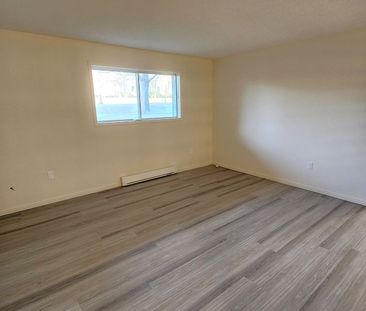 339 Blake Street, Unit 1, Barrie ON L4M1L1 - Photo 6