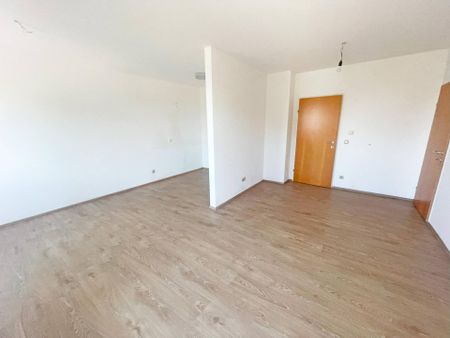 Geförderte 3 Zimmerwohnung mit Balkon! - Photo 4