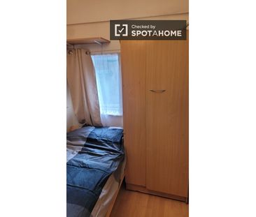 Room in a shared 7-bedroom flat for rent in Ballybough - Photo 1