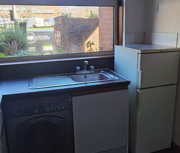 Room in a Shared Flat, Braid Street, G4 - Photo 6