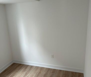 For Lease - 53 Pumpkin Corner Crescent Unit# 2, Barrie, Ontario - Photo 4