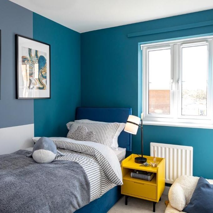 3 bedroom semi-detached house to rent - Photo 1