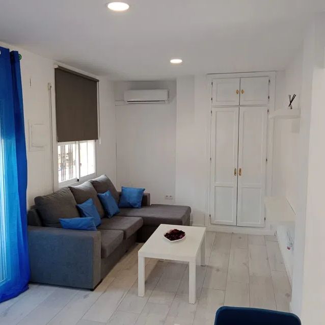 Alquiler de piso en Carril de Segovia - Photo 1