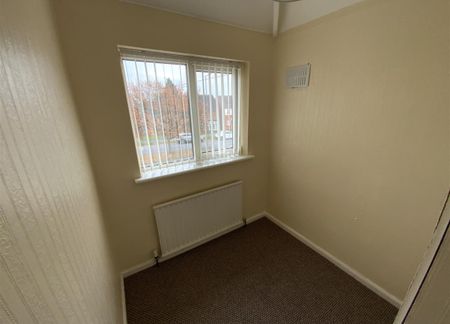 Barrows Lane, Sheldon B26 1QG - Photo 2