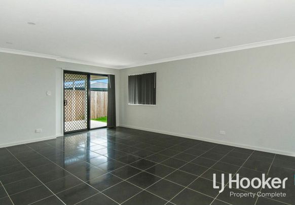Modern Family Living in the Heart of Yarrabilba - Photo 1