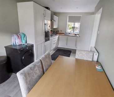 Third Avenue, Scampton, Lincoln - Photo 2