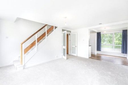 2 bedroom duplex to rent - Photo 2