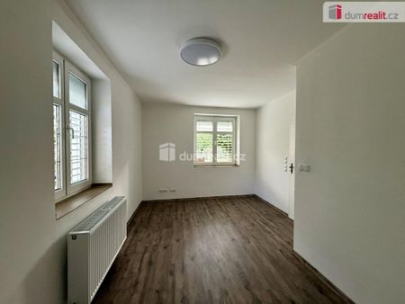 Pronájem bytu 2+kk 40 m2 - Fotografie 2