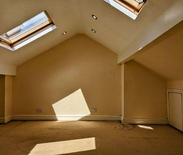 4 bedroom terraced house to rent - Photo 1