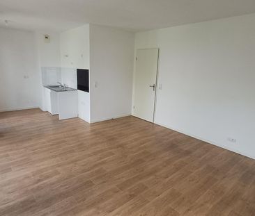 location Appartement T2 DE 50.1m² À AUBERVILLIERS - Photo 3