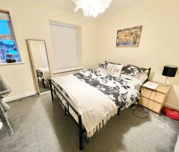 The Beeches, Bradley Stoke, Bristol, BS32 9TA - Photo 3
