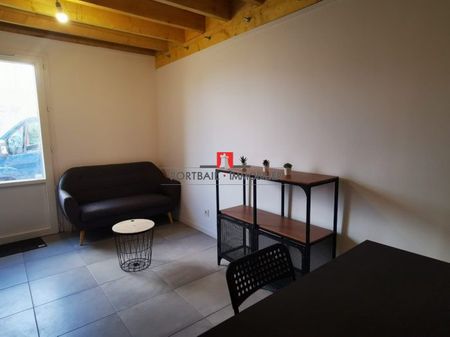 Appartement à louer, 2 pièces - Saint-André-de-Cubzac 33240 - Photo 2