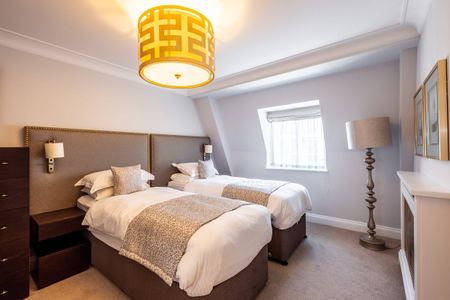 3 bedroom flat to rent - Photo 5