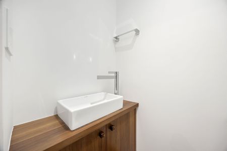 For Lease - 105 Campbell Avenue Unit# 2, Toronto, Ontario - Photo 2