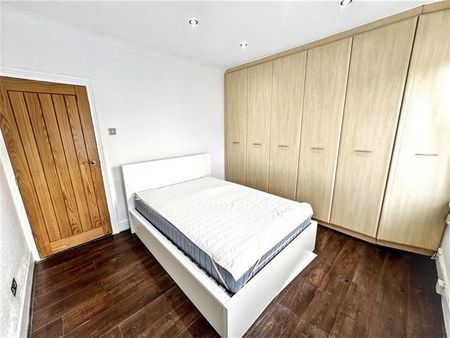 2 bedroom house to rent - Photo 3