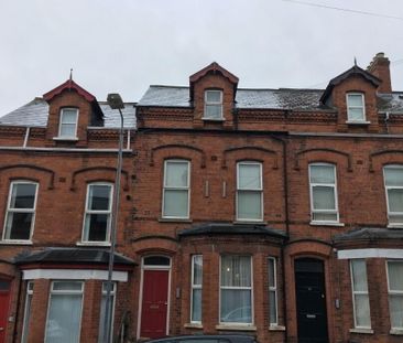 23 Stranmillis Gardens, BT95AF, Belfast - Photo 1