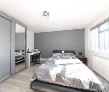 2 bedroom maisonette to rent - Photo 5