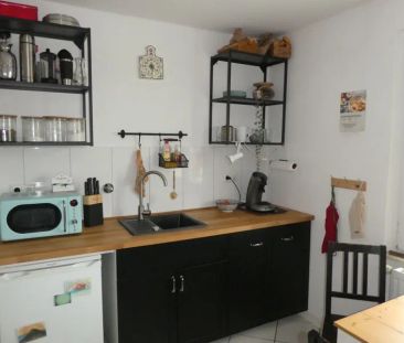 Hübsche 2-Zimmer-Dachgeschoss-Wohnung im Herzen von Asberg - Foto 1