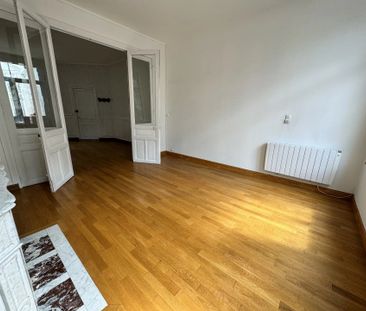 Location Appartement 3 pièces 90 m2 à Saint-Quentin - Photo 4