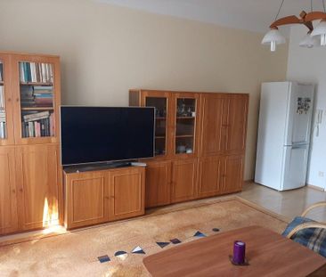 Pronájem bytu 1+kk • 32 m² bez realitkyŠkolská, Hostivice - Hostivi... - Photo 1