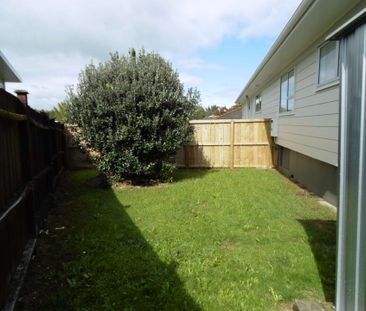 Stunning Unit in Manurewa! - Photo 6